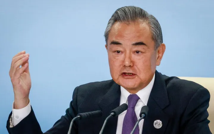 Китай засуджує атаки на Іран, закликає до припинення вогню та відновлення переговорів для стабілізації регіону